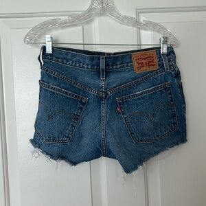 Levi’s - 501 Shorts - Size 25